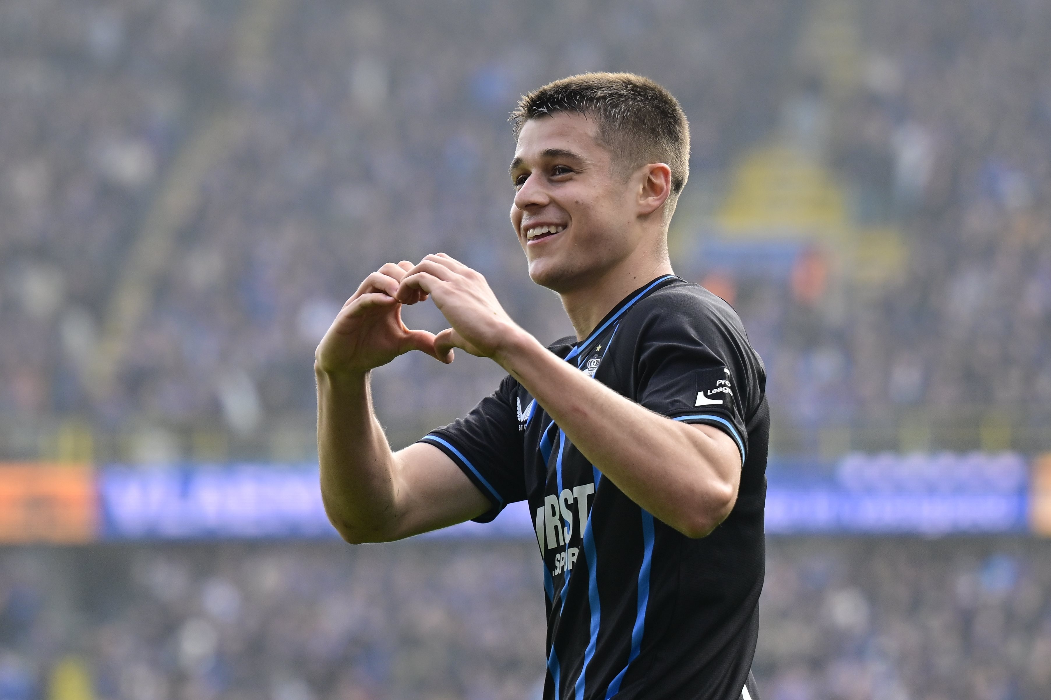 百家乐官方网站-天空：阿森纳、热刺询价布鲁日前锋特雷索尔迪，多特、药厂亦有意